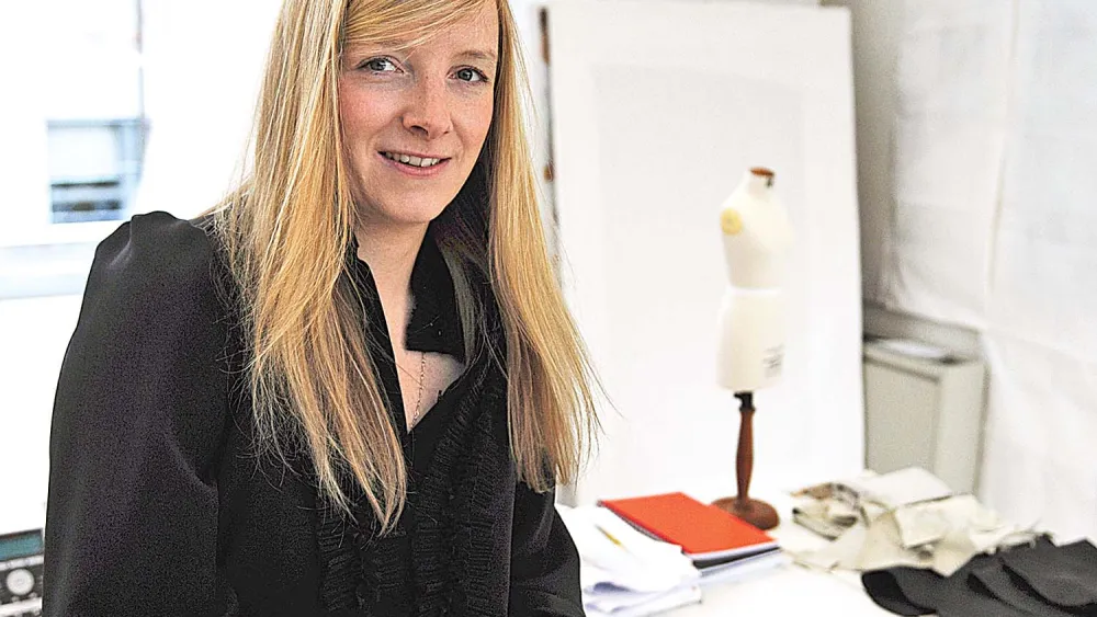 Sarah Burton W Alexander Mcqueen