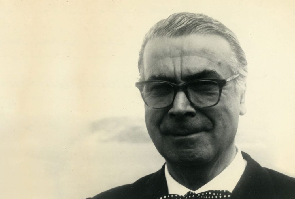 Cristobal Balenciaga Blog