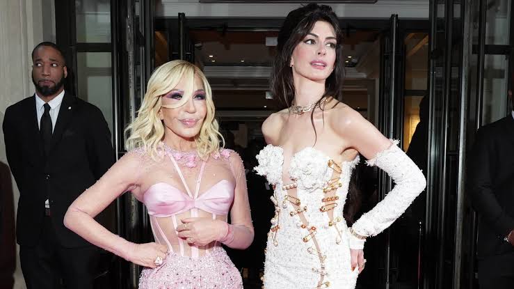 Donatella Versace W 2025